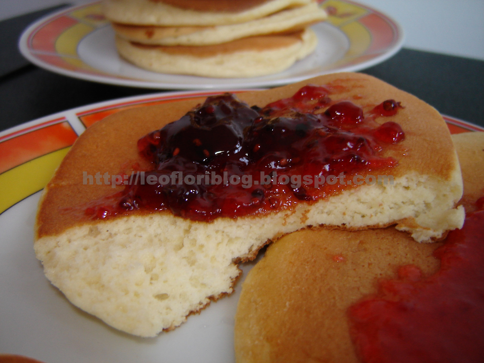 Desert pancakes a la Jamie Oliver