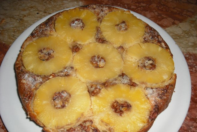 tort cu ananas si nuci