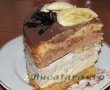 Tort cu mousse caramel, banane si ciocolata-13