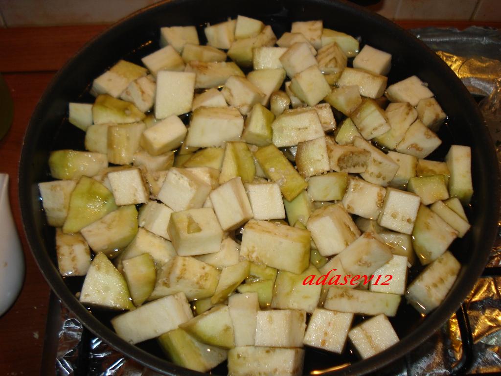 Polpetine di melanzane con cuore di mozzarella