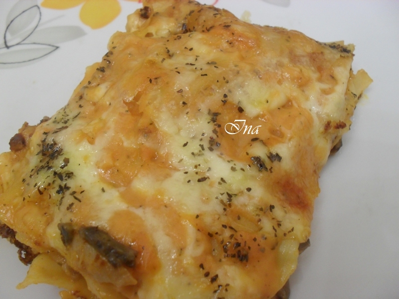 Lasagna cu ciuperci  si afumatura