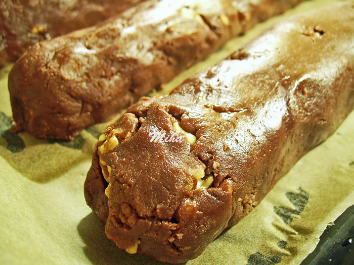 Biscotti cu ciocolata