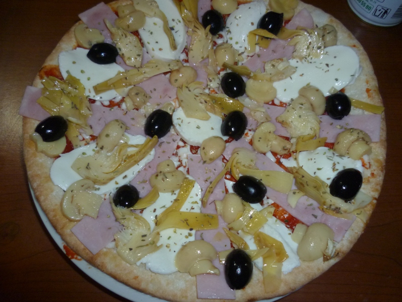 Pizza Capriciosa semipreparata