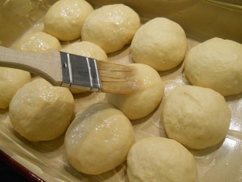 Painici cu lapte (Anpan bread)