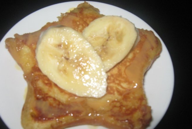 Stelele de dimineata (pancake cu banane)