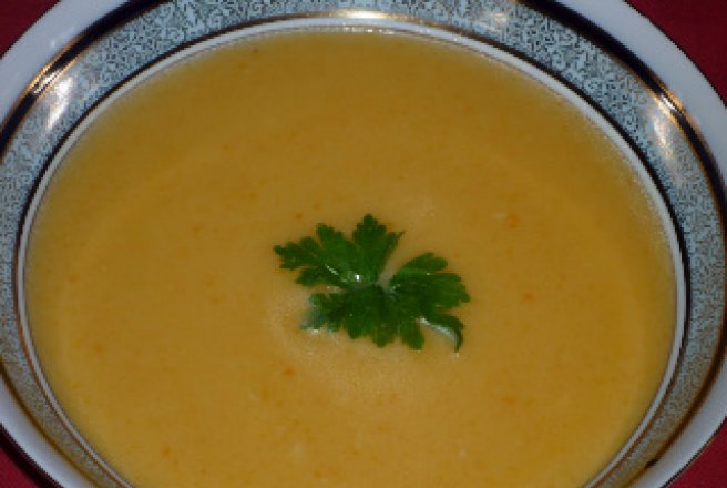 Crema de legume cu usturoi