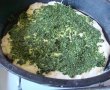 Pizza cu spanac si pesto cu o salata de capsuni cu spanac-5