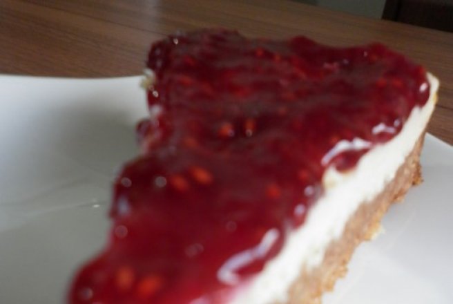 Cheesecake cu zmeura