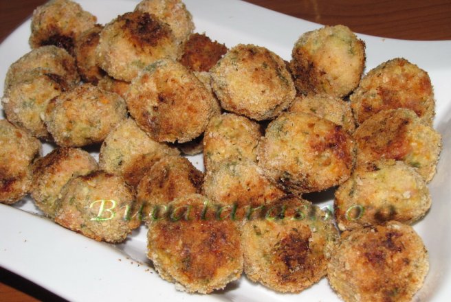 Chiftelute de curcan cu parmezan la cuptor