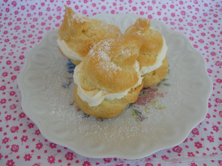 Choux a la creme