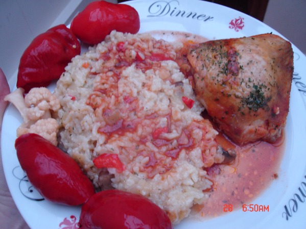 Friptura de pui cu pilaf  cu legume
