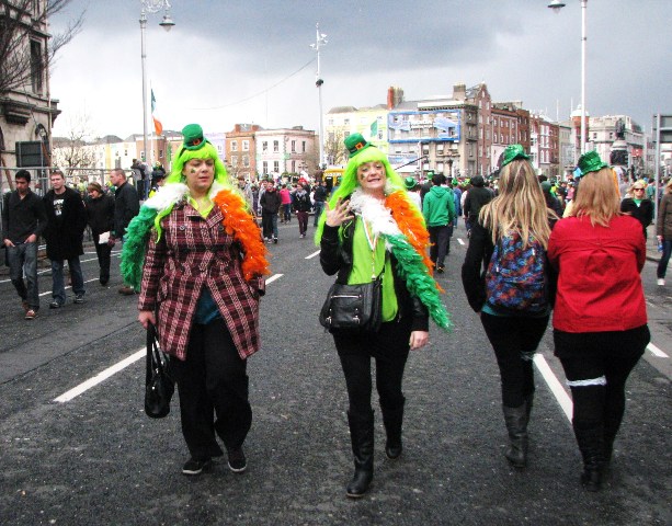 Fotoreportaj bucataras.ro: Parada de Sf. Patrick din Dublin in 20 randuri si 20 poze