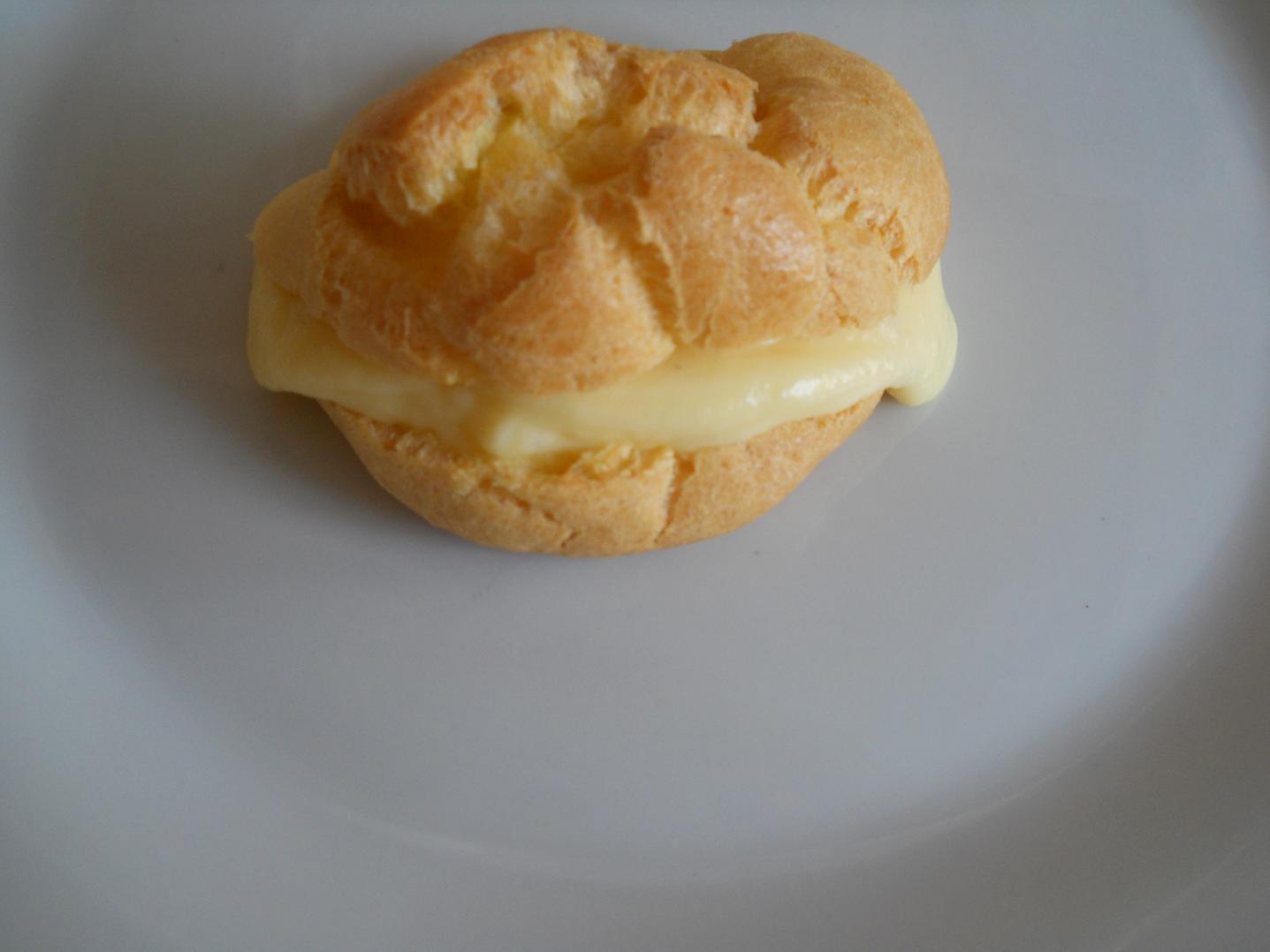 Choux a la creme