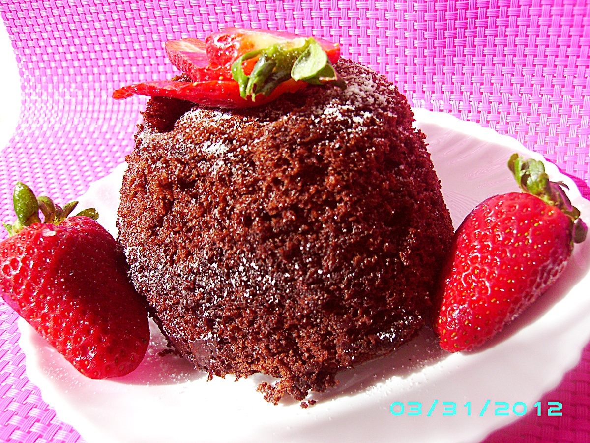 Chocolate Mug cake- Chec de ciocolată în 2 minute