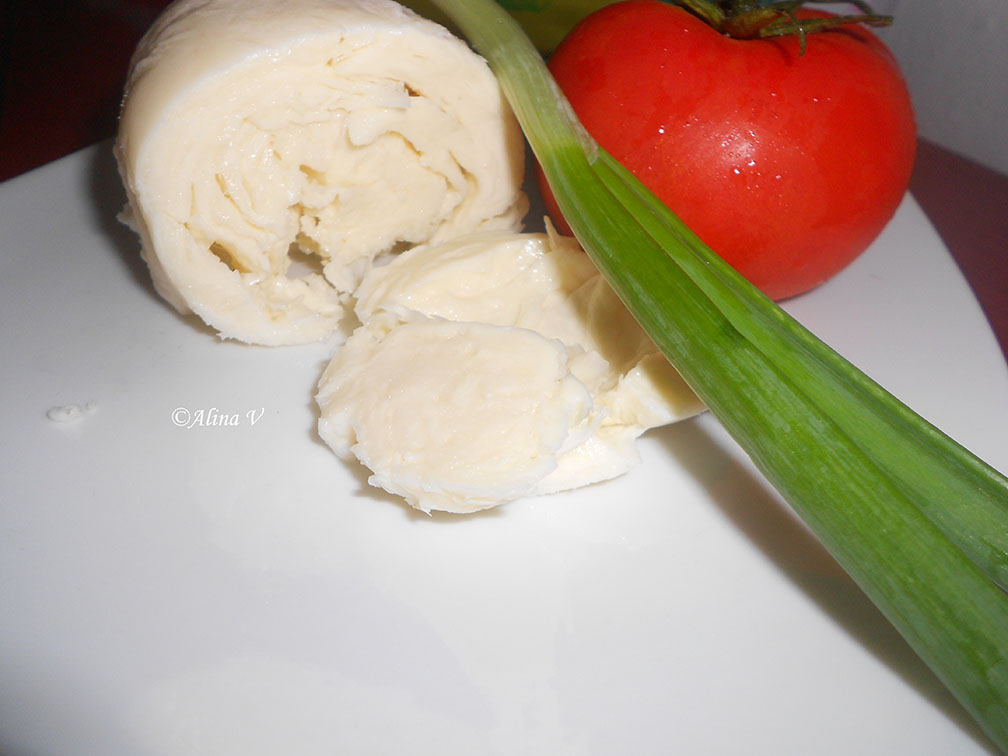 Mozzarella de casa (varianta rapida)