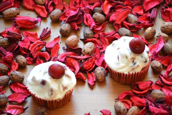 Cherry cupcakes