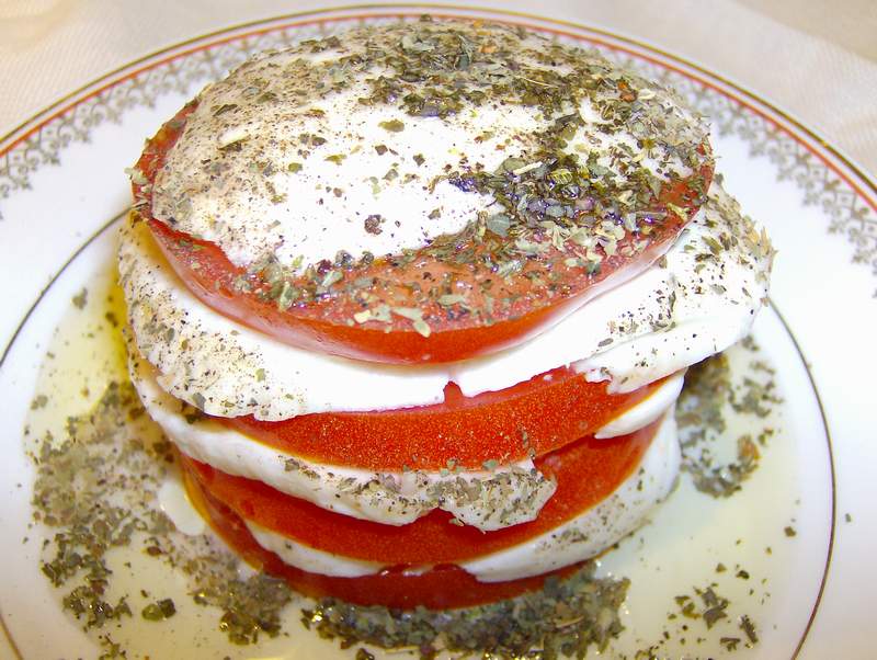 Salata Caprese