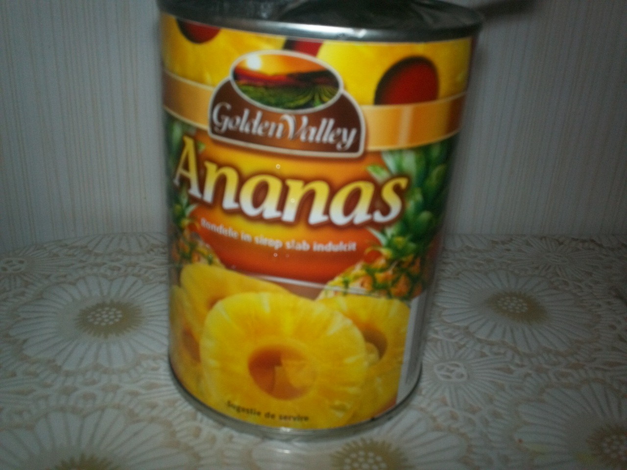 Foietaj cu ananas