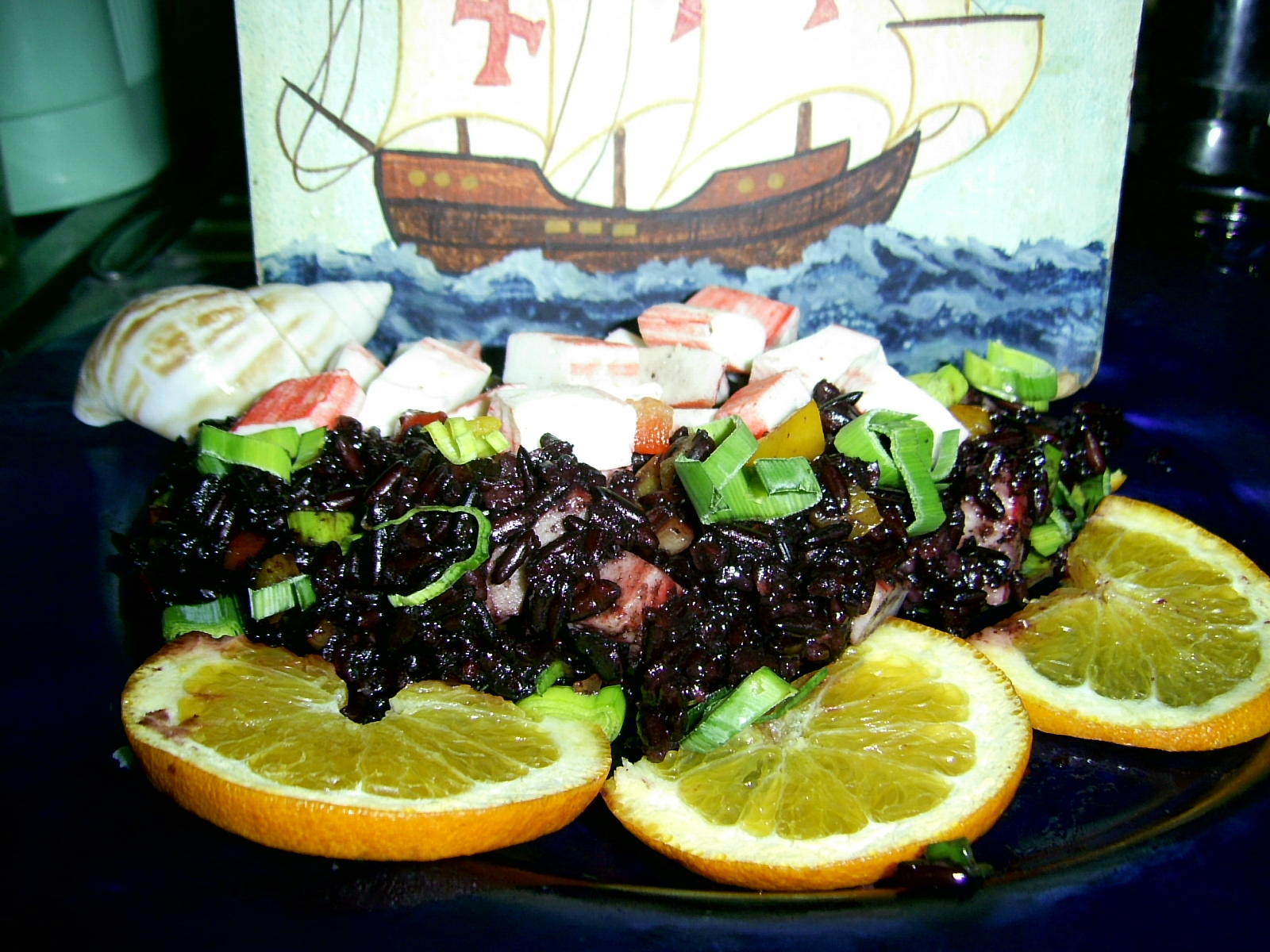 SALATA DE SURIMI CU OREZ NEGRU