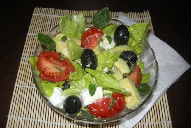 Salata greceasca