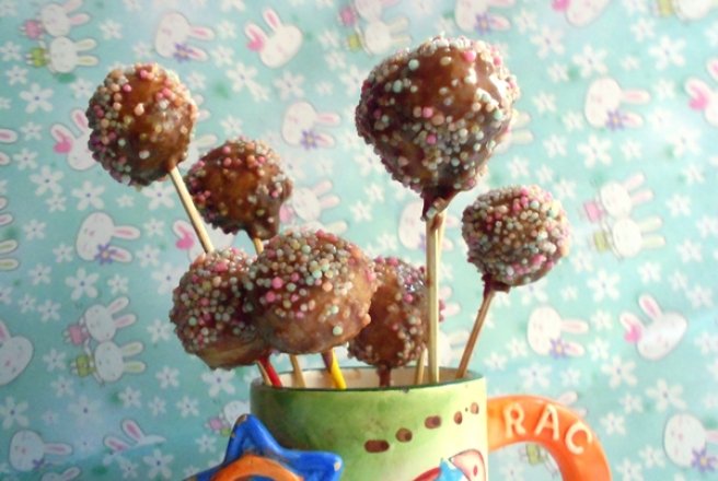 Cake pops cu sampanie