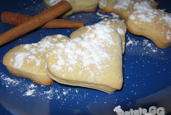 Biscuiti cu lapte, unt si vanilie