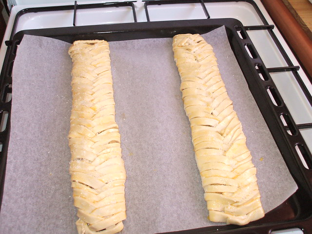 Strudel cu mere