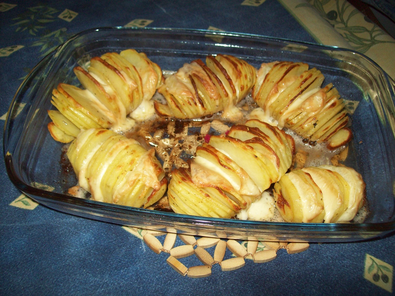 Cartofi Hasselback