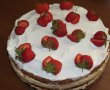 Tort cu crema de vanilie si capsuni-7