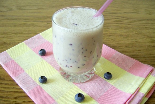 Smoothie "Puterea afinelor"