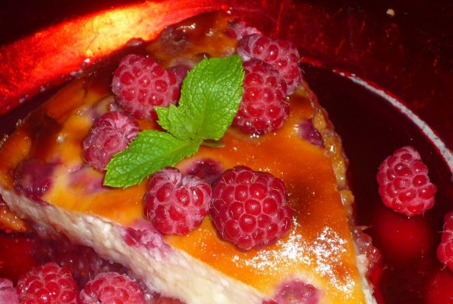 Cheesecake cu gem si zmeura