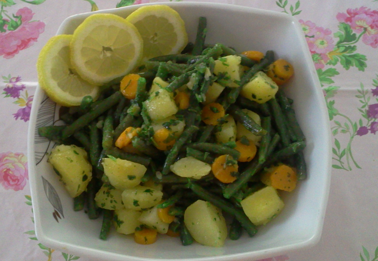 Salata de legume