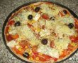 Pizza cu gorgonzola picanta-3