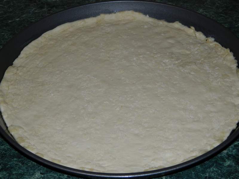 Pizza cu de toate (motaneasca)