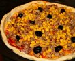 Pizza cu carne tocata-11