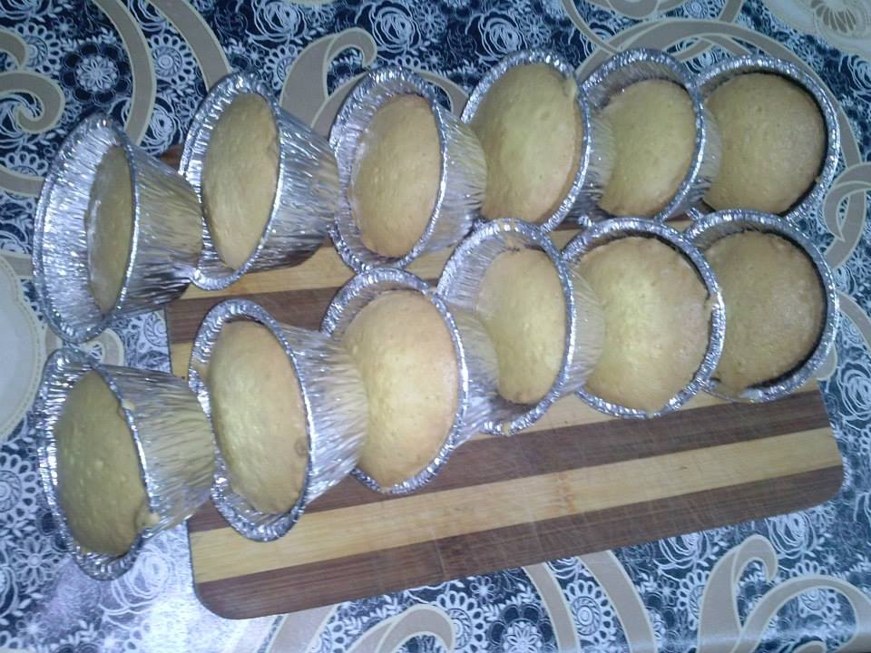 Muffins ( 12 Briose )