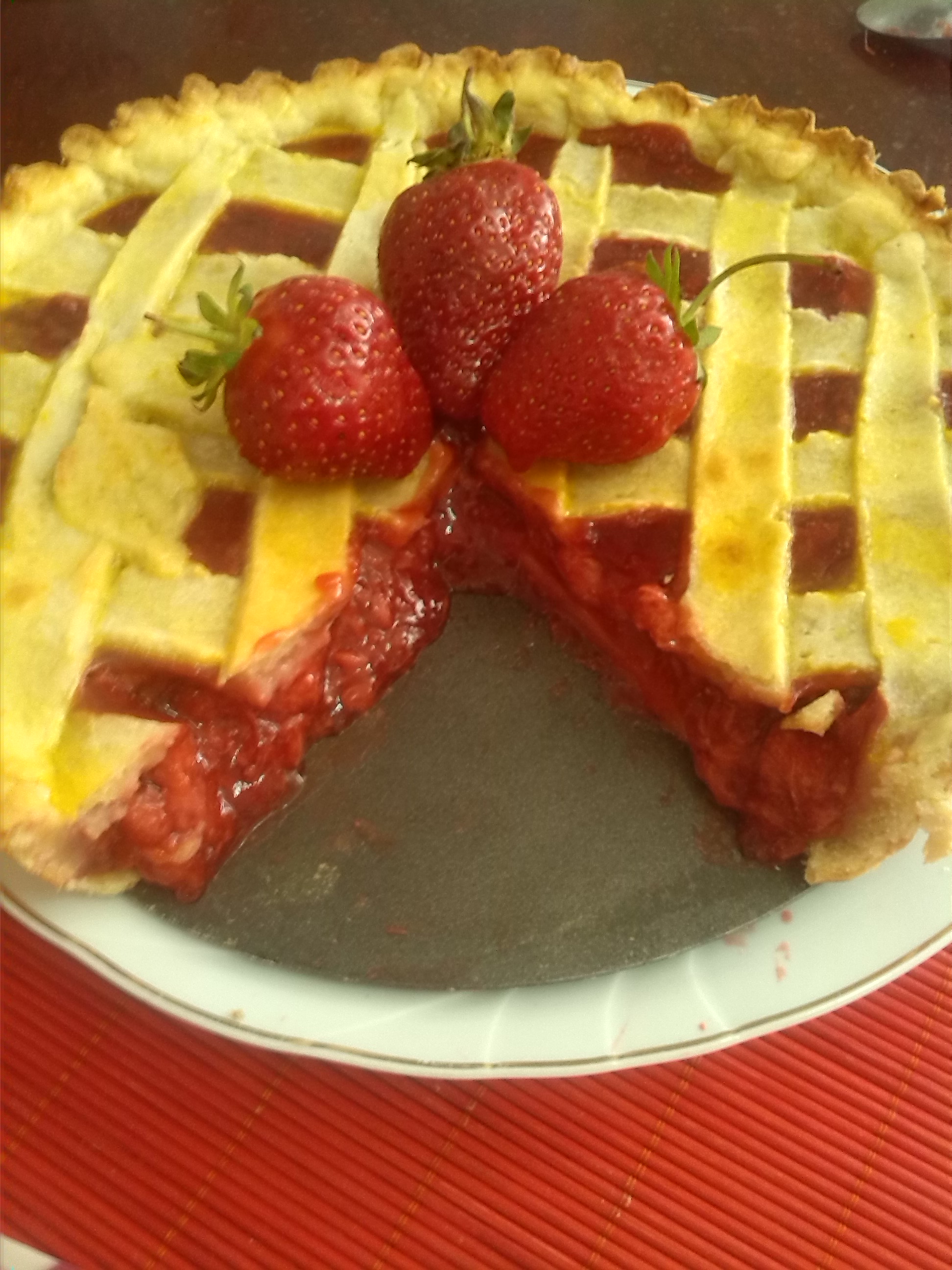 Tarta cu capsune