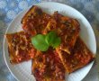 Pizza  cu carne tocata , carnat si slaninuta-17