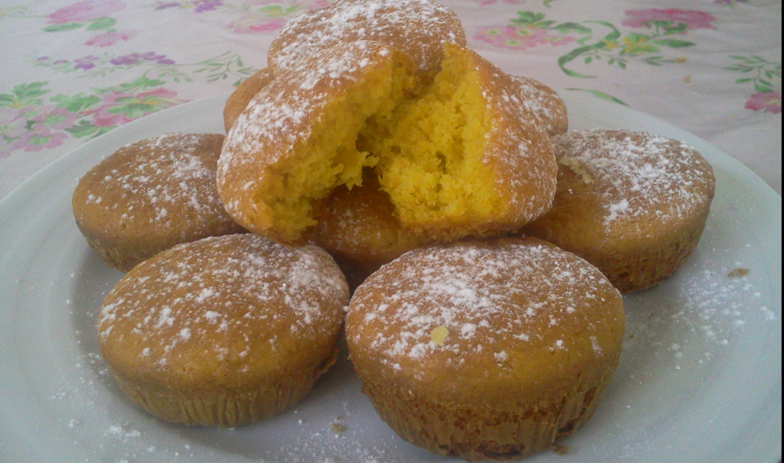 Mini Muffin cu morcovi(100 de calorii)