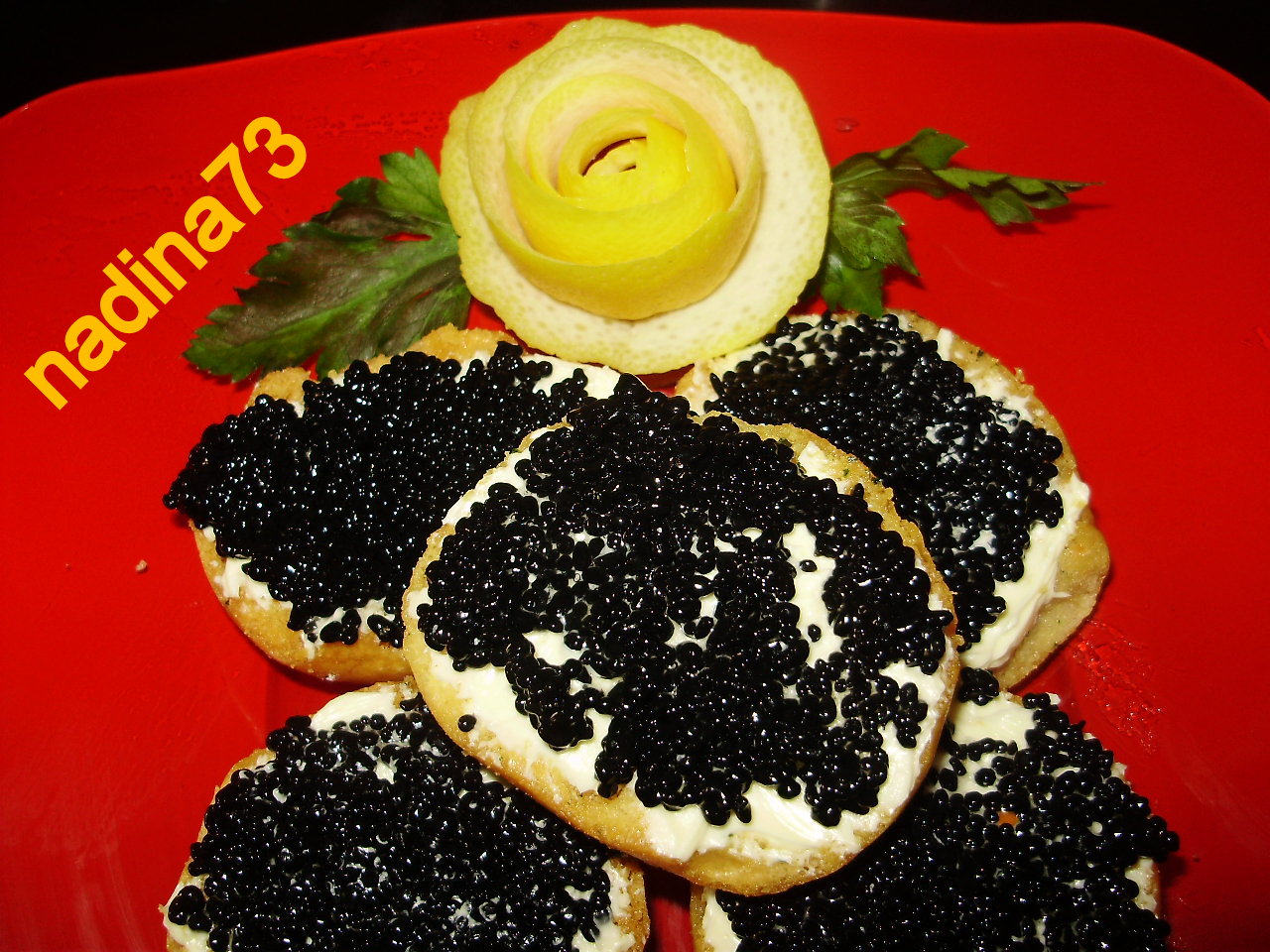 Tartine cu caviar