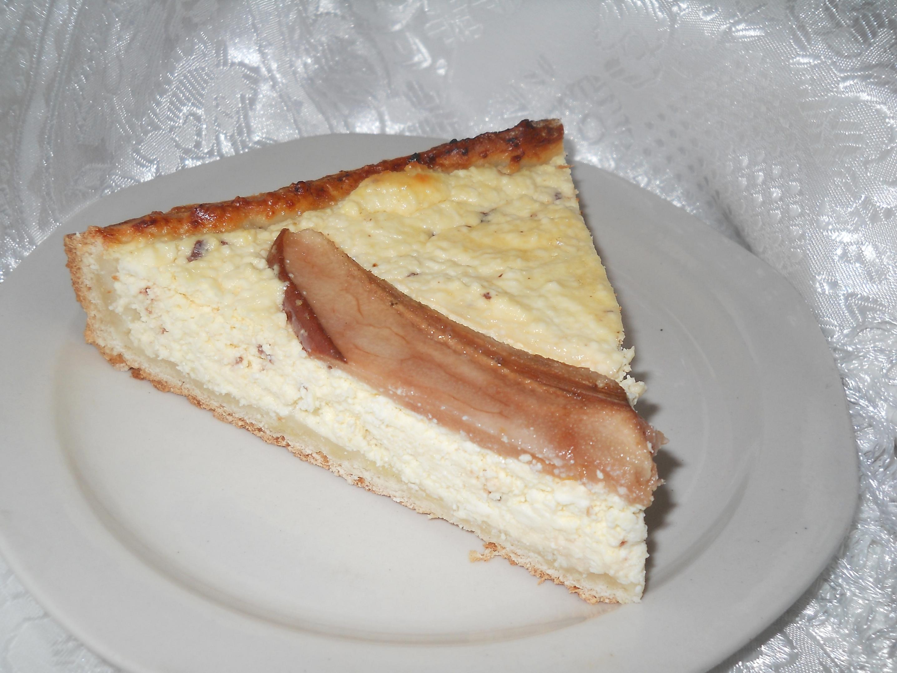 Tarta cu branza si pere