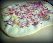 Flammkuchen cu sunca si ceapa-4