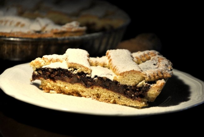 Tarta cu nuci si magiun de prune