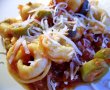 Tortellini cu carne, sos de rosii si masline-1