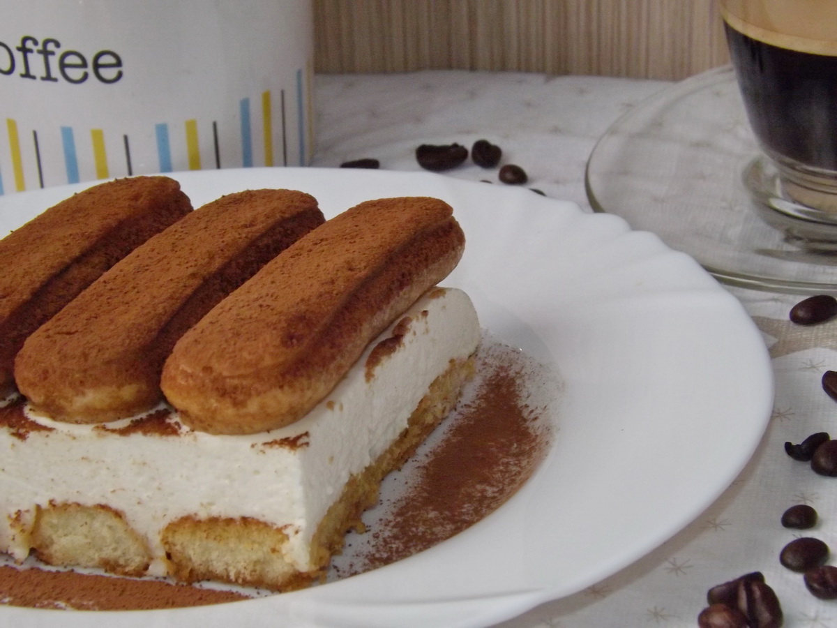 Tiramisu cu frisca, un deliciu aromat si gustos