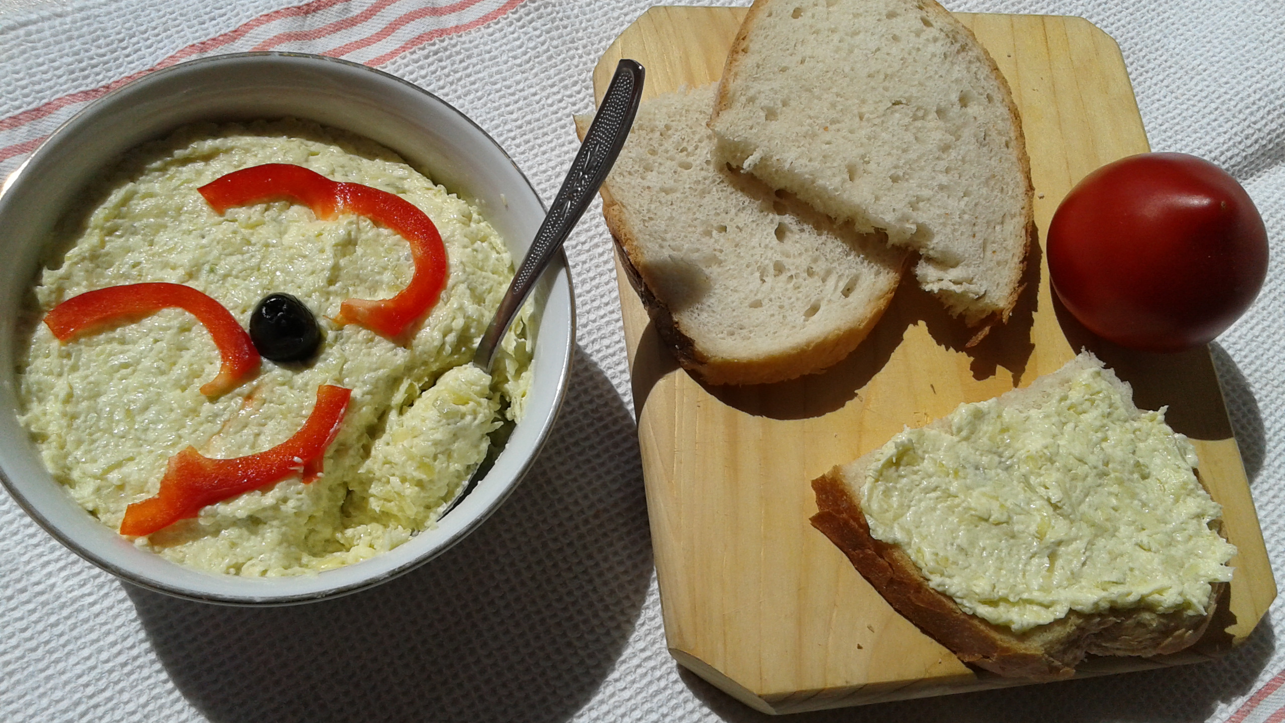 Salata de dovlecei cu maioneza