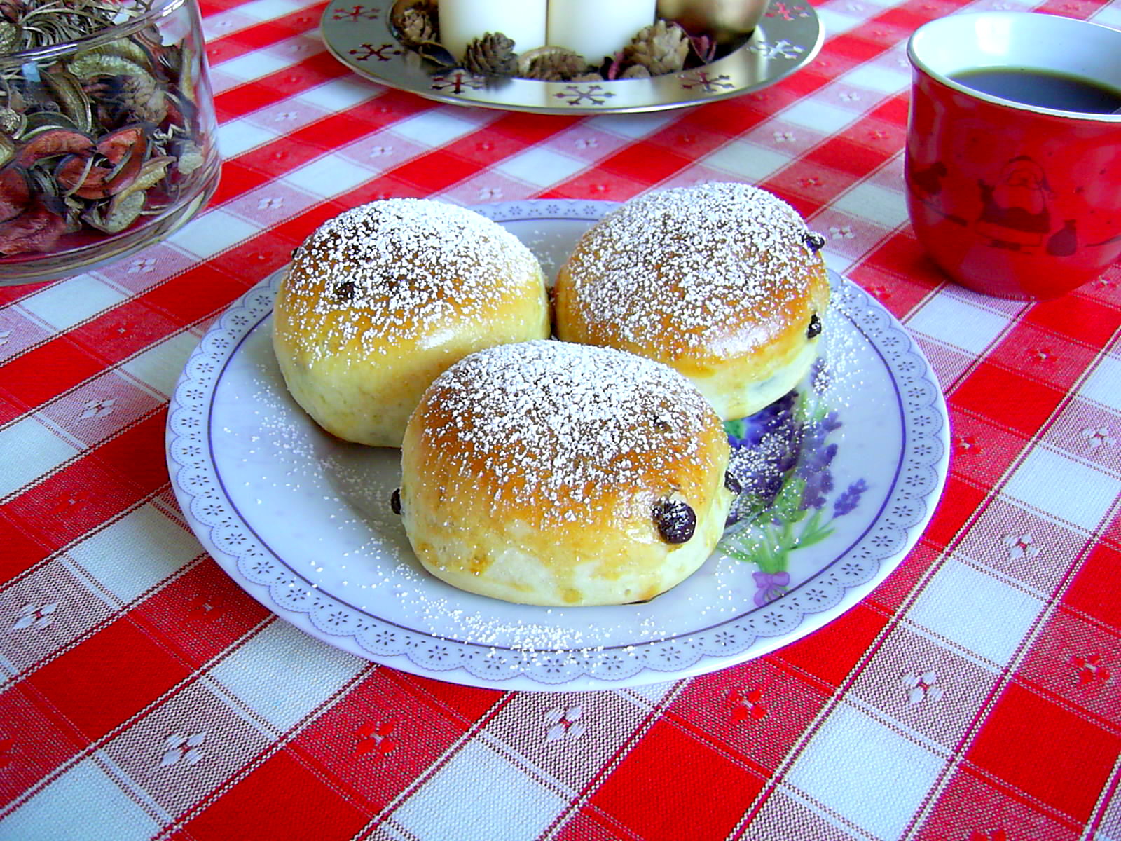 Desert painici cu ciocolata - Schoco Brötchen