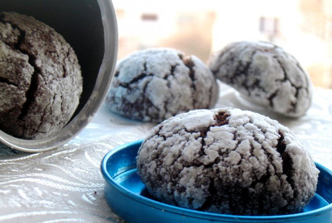 Chocolate Crinkles