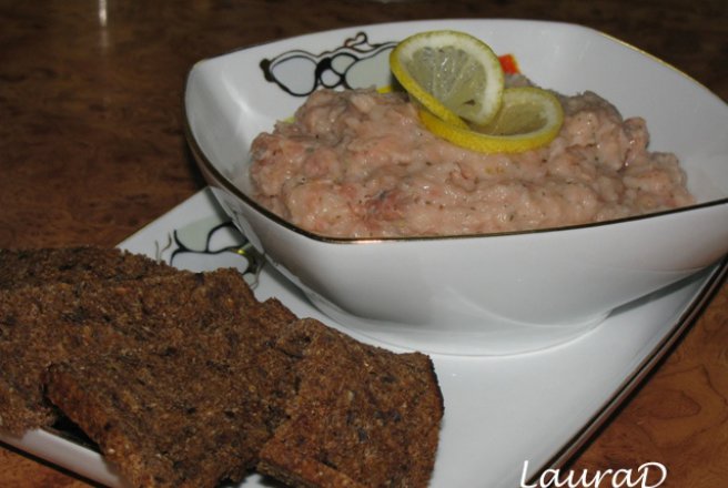 Pasta de somon afumat