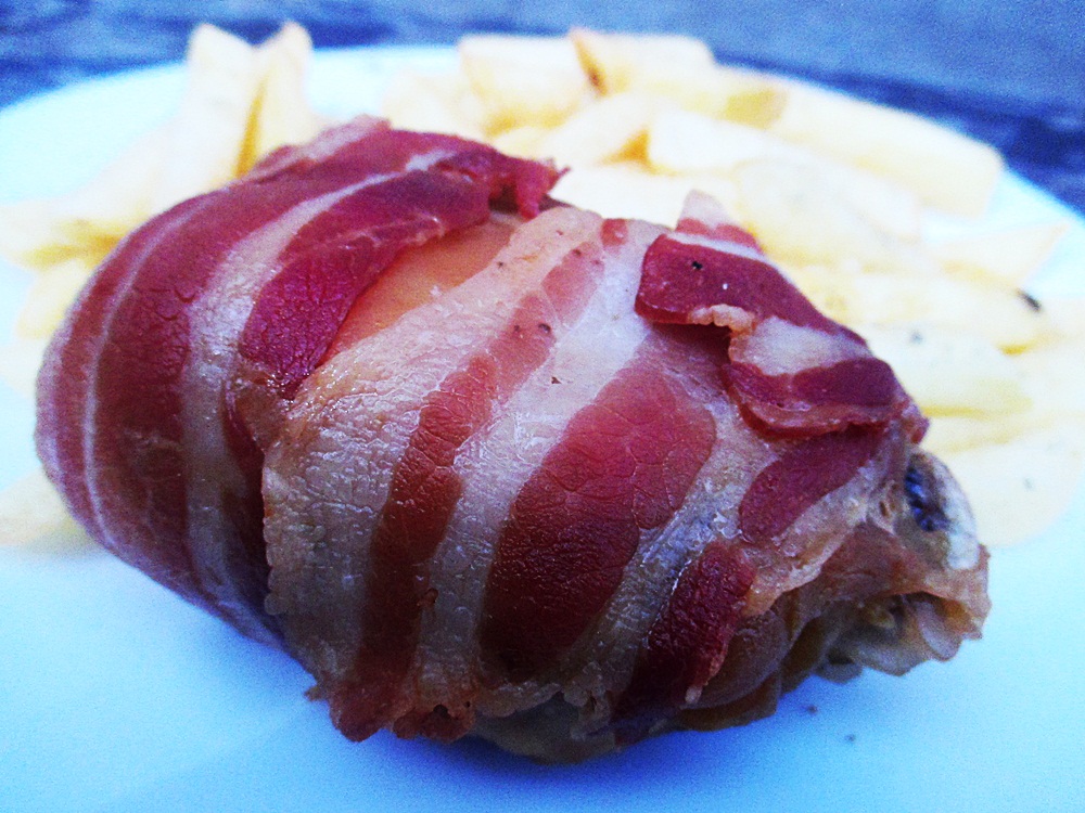 Pulpe pui in bacon la cuptor